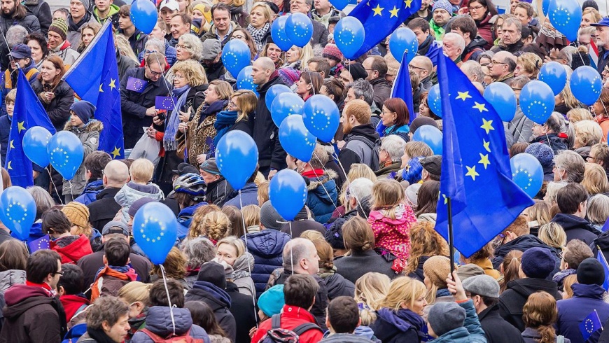 Demonstration "Pulse Of Europe"