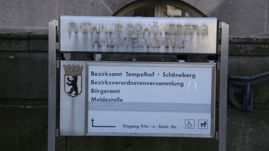 Rathaus Schöneberg Haupteingang