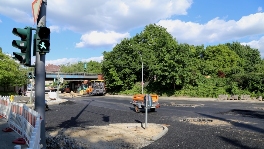 Baustelle am Bhf. Attilastraße