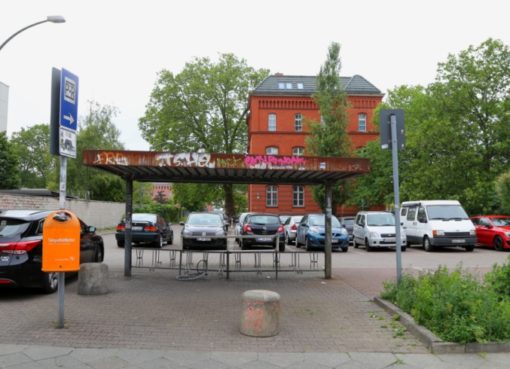 BSR - Papierkorb als Wegmarke