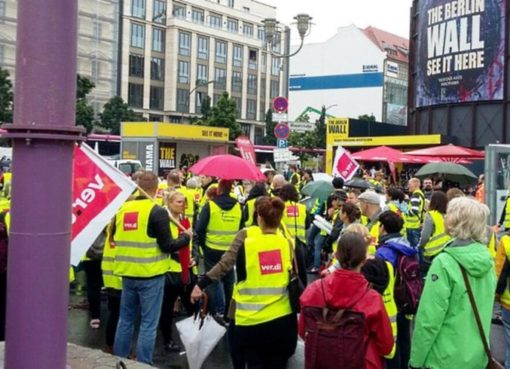 Warnstreik ver.di in der Friedrichstraße