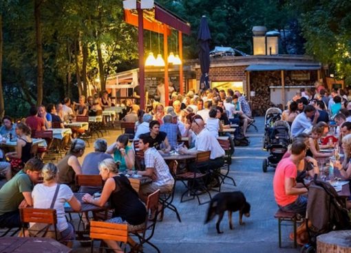 Biergarten des Kurhaus Ponte-Rosa