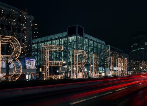 Weihnachtsbeleuchtung in der City West