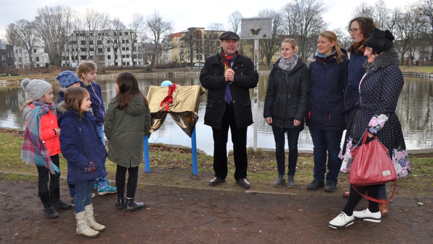 AG "Lupenrein & wasserfest"