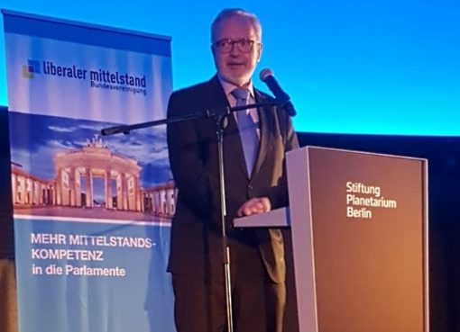 Dr. Werner Hoyer