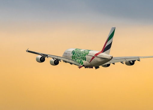 Airbus A 380 von Emirates beim Start