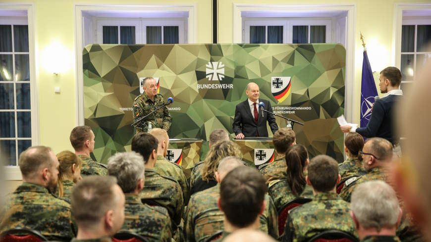 Bundeskanzler Olaf Scholz beim Territorialen Führungskommando