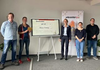 Jobcenter Tempelhof-Schöneberg spendet für Kältehilfe