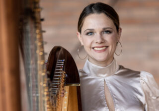 Abend mit Gesang und Harfenspiel mit Annalena Storch