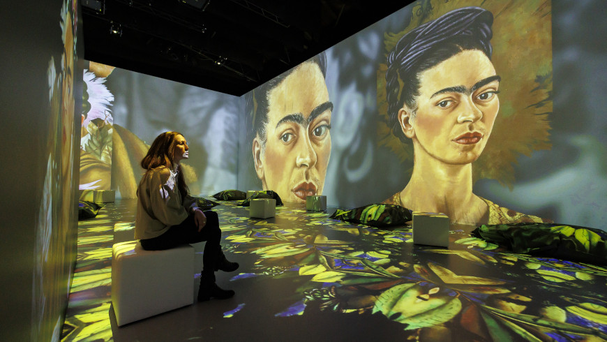 Multimediale Ausstellung in Berlin: VIVA Frida Kahlo