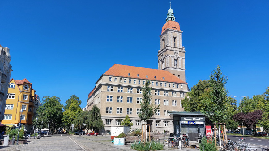 Rathaus Friedenau am Breslauer Platz - Foto: Tempelhof-Schöneberg Zeitung