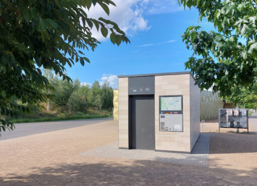 Öffentliche Toilette am Tourismus-Zentrum Kienberg