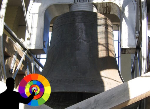 Berliner Freiheitsglocke im Rathaus Schöneberg