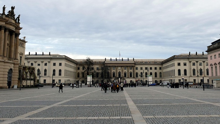 Humboldt-Universität zu Berlin