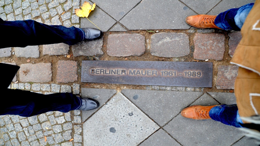 9. November: Berliner Mauer